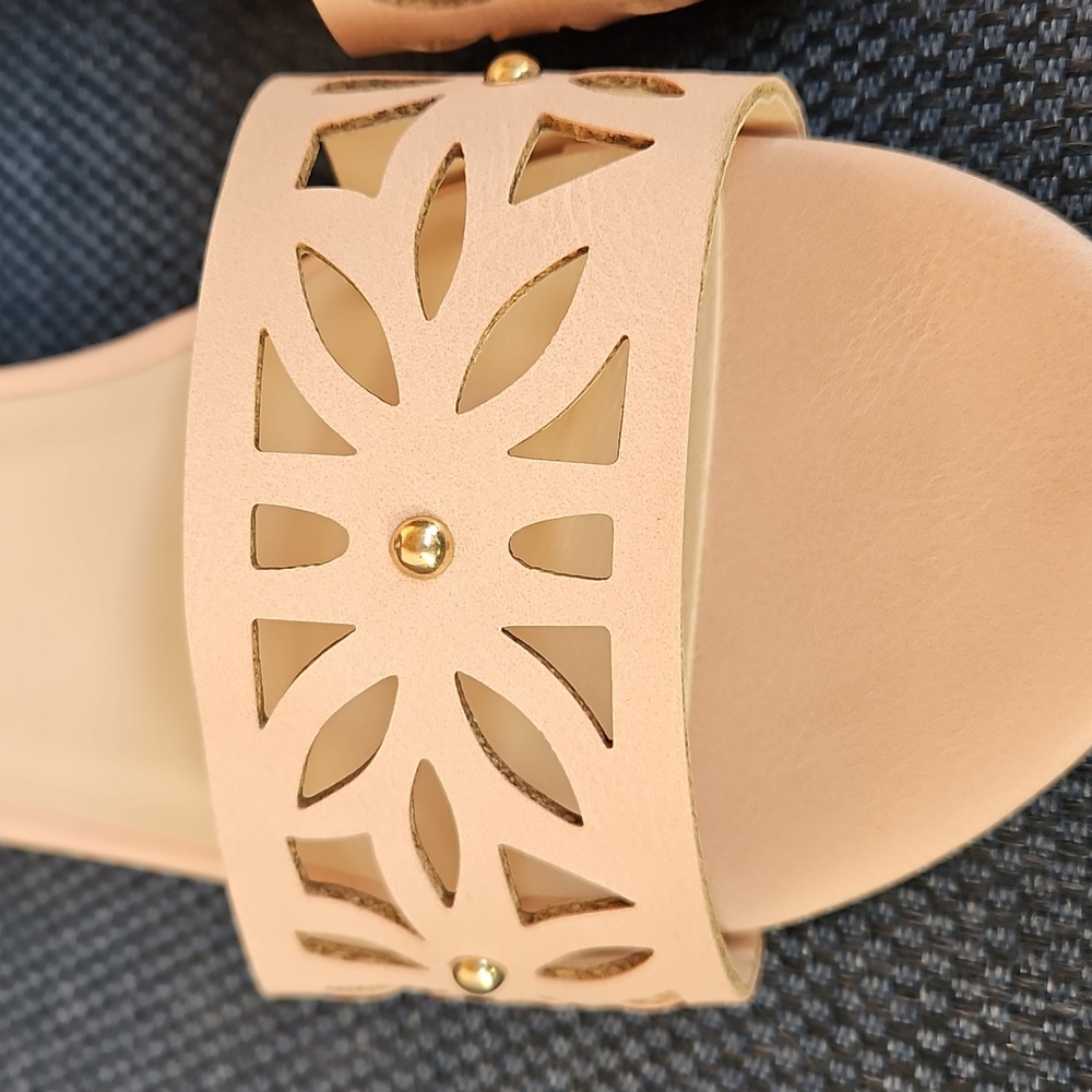 Children's Place Cutout Pink Sandals - Picture 6 of 11